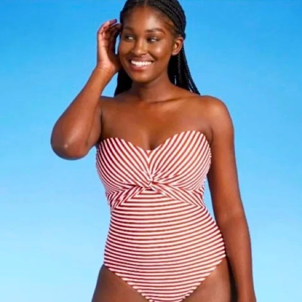 NWT Kona Sol Women’s Twist Bandeau One Piece Swimsuit Med